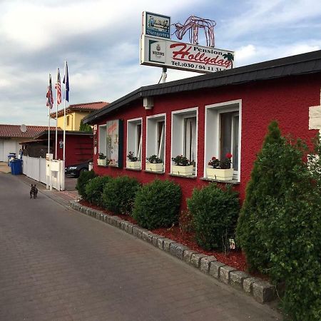 Pension Hollyday Ahrensfelde Luaran gambar